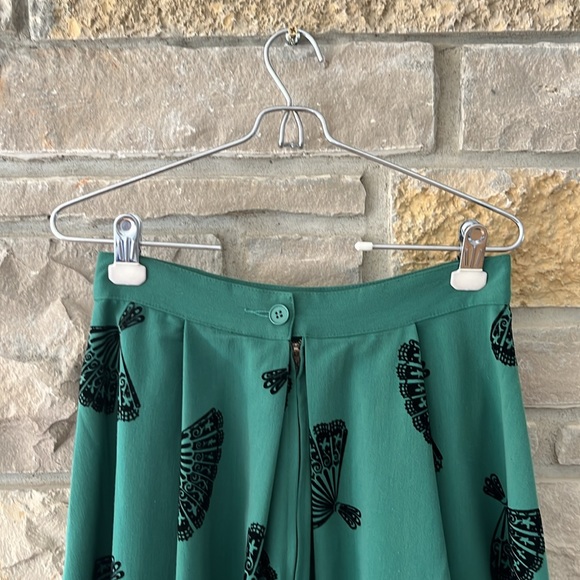 Bettie Page Las Vegas Vintage Inspired A-line Green Skirt Size Medium - Picture 14 of 16